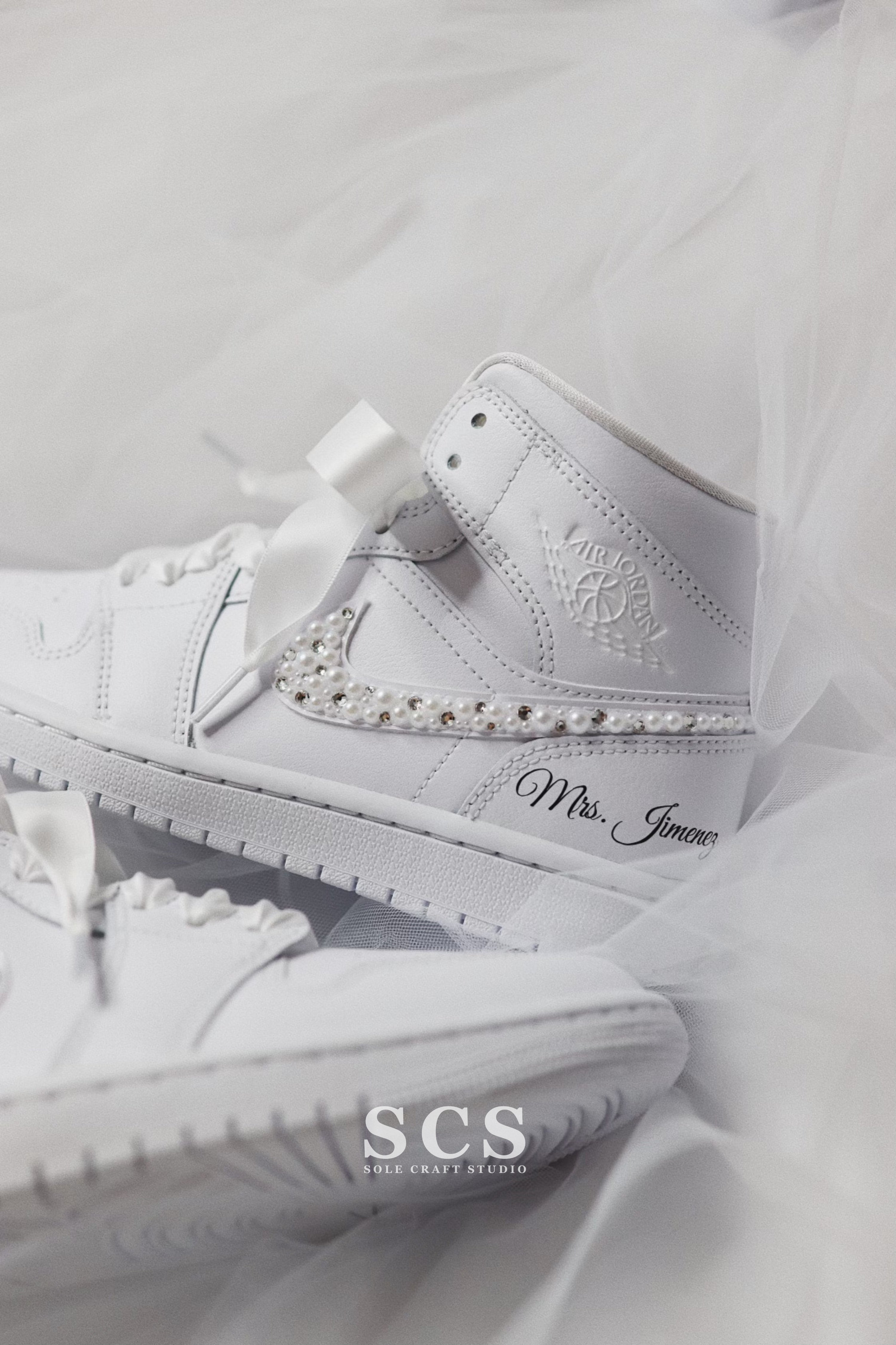 AJ1 Mid Mix