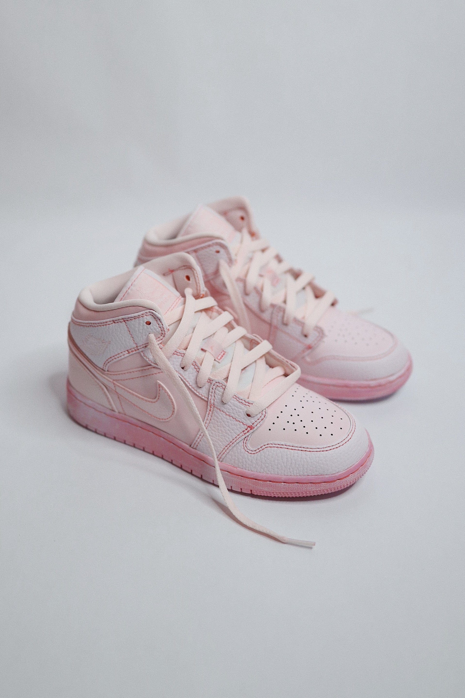 AJ1 Washed Pink Dye — Sample Pair