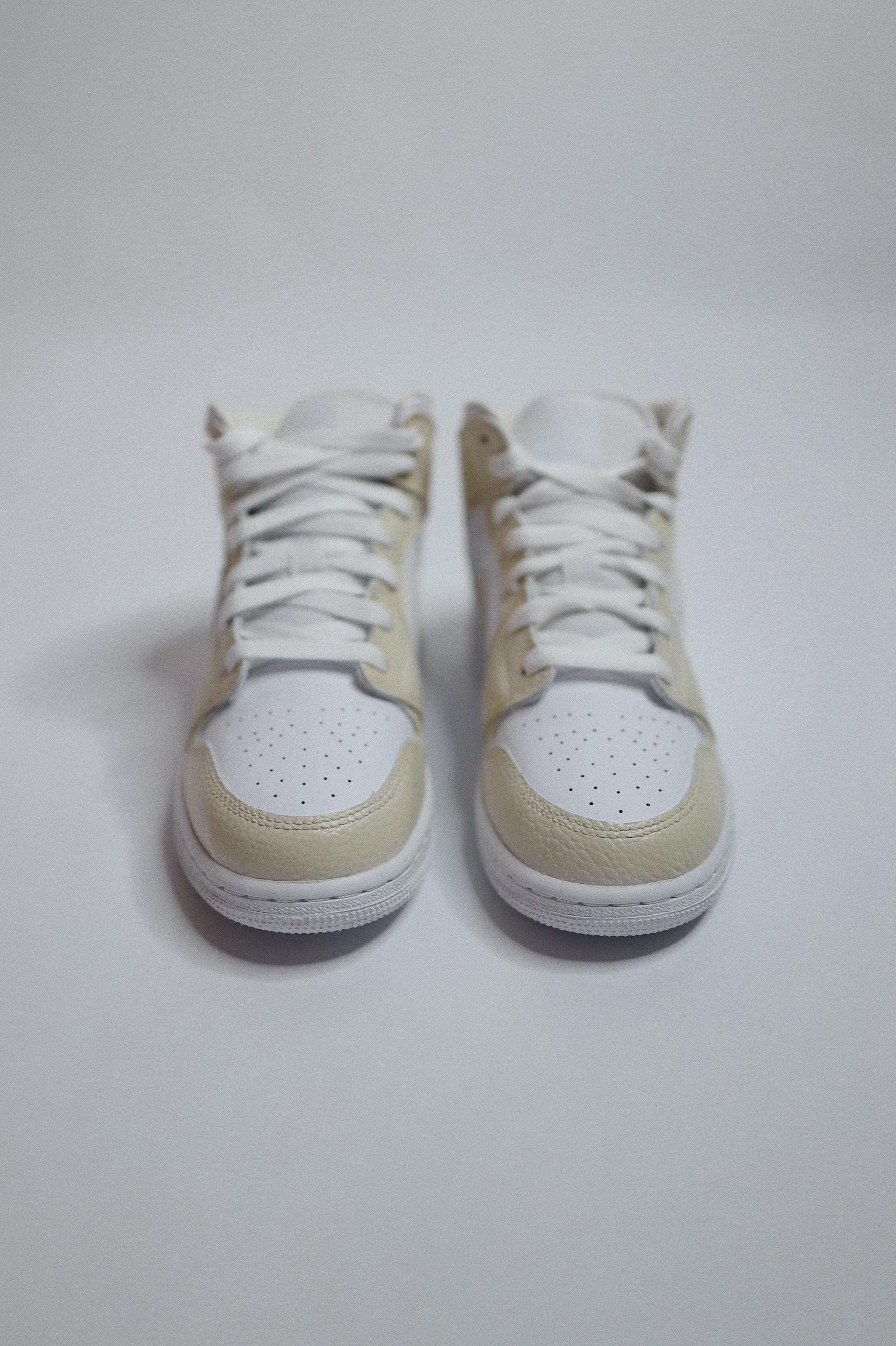 AJ1 Beige — Sample Pair
