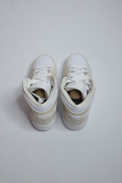 AJ1 Beige — Sample Pair