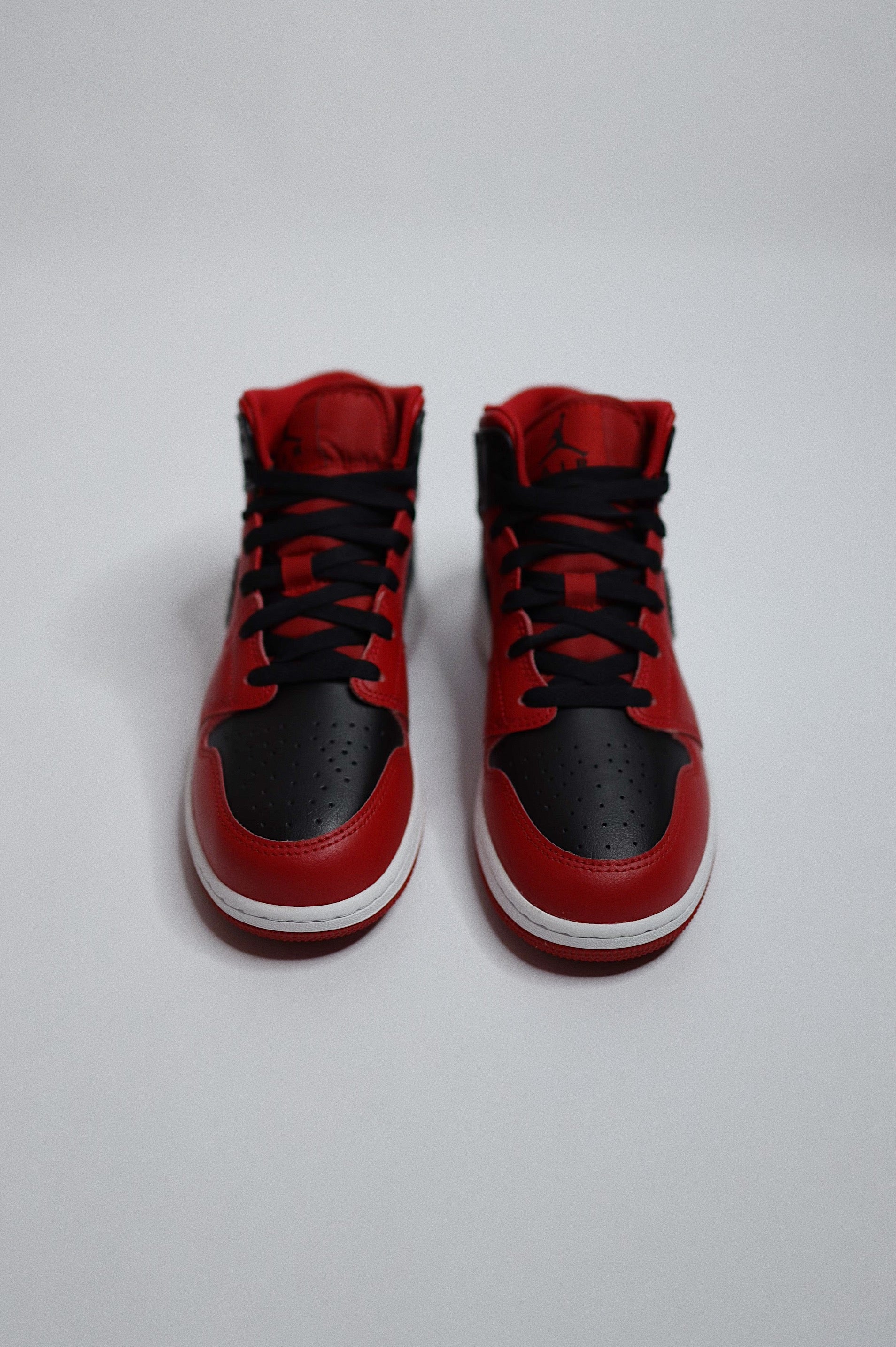 AJ1 Reverse Bred Bling  — Sample Pair
