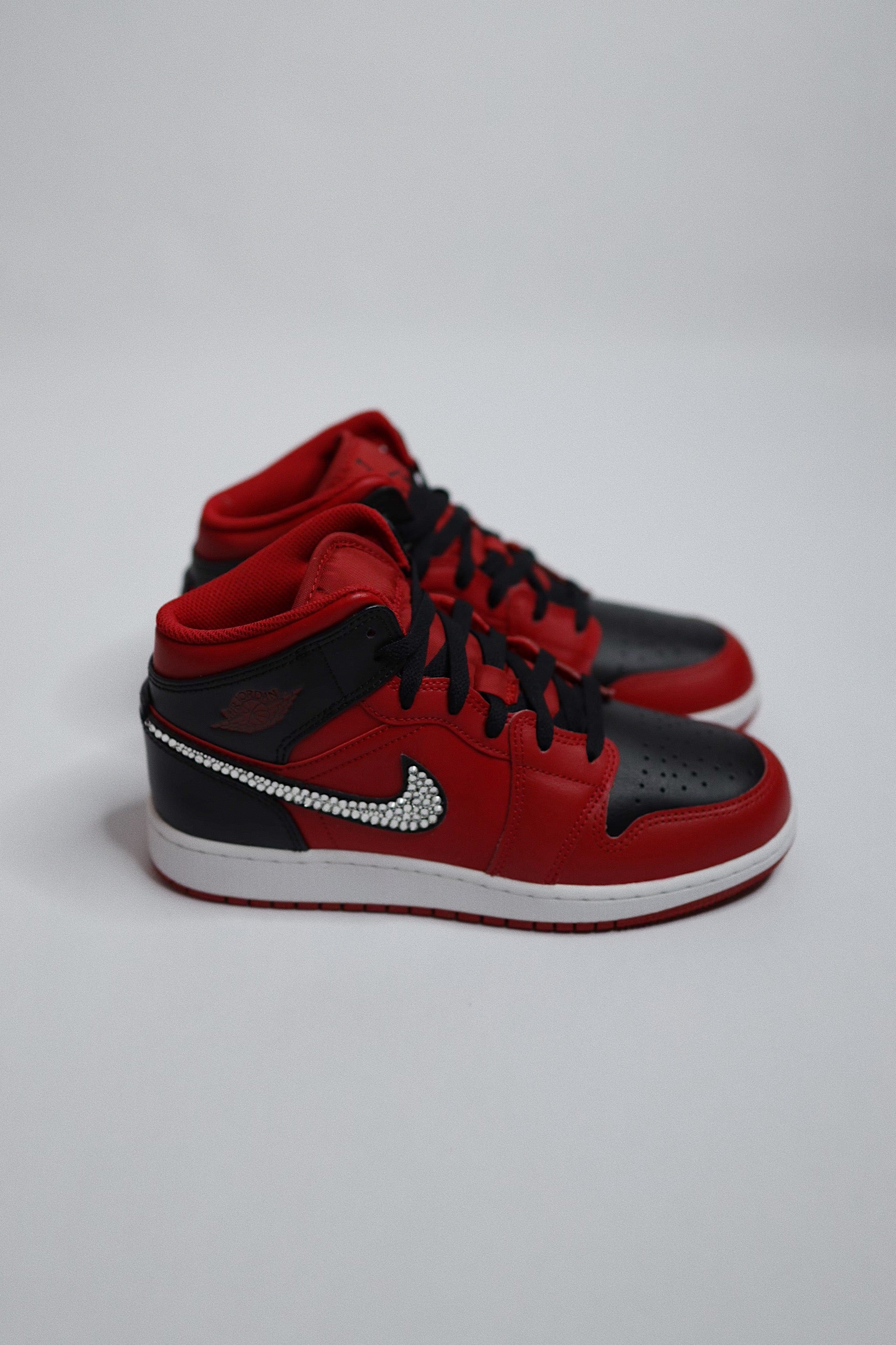 AJ1 Reverse Bred Bling  — Sample Pair