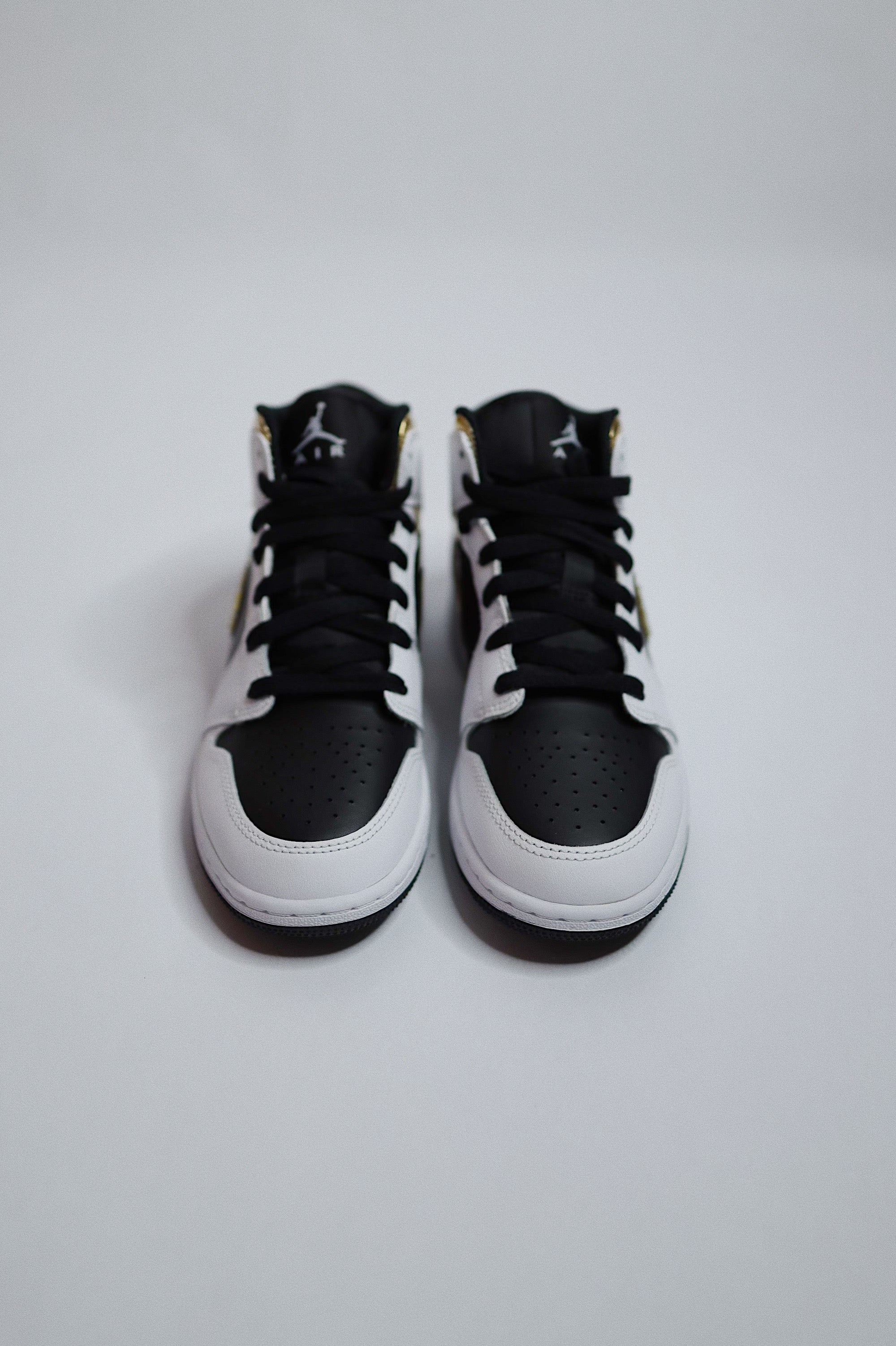 AJ1 Black Gold Bling  — Sample Pair