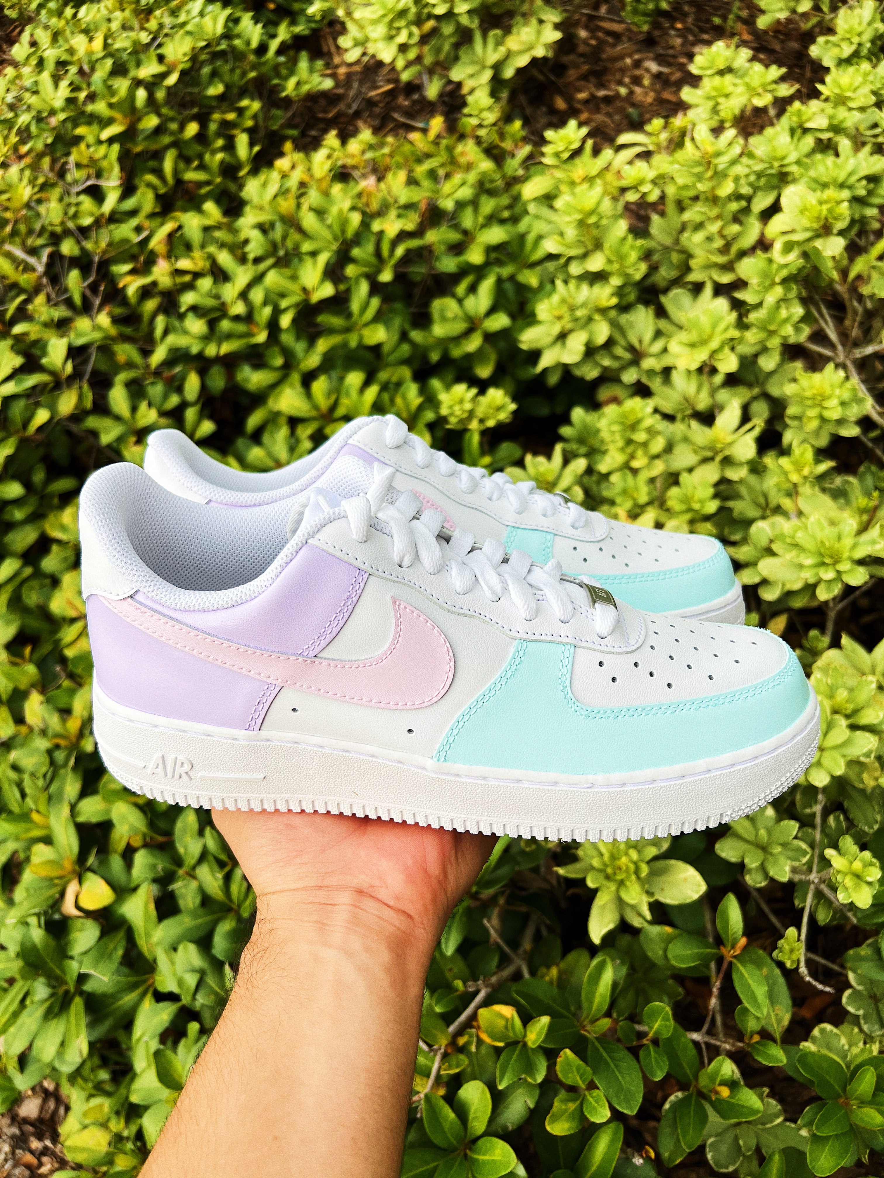 pastel nike air shoes